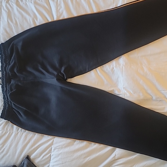 Pull & Bear track pants - Picture 3 of 5